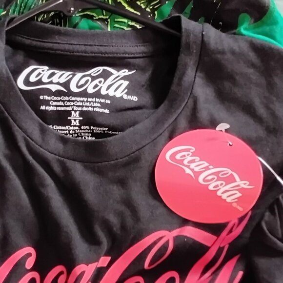 Coca-Cola T-Shirt Size Adult S BNWT!! - Picture 3 of 3